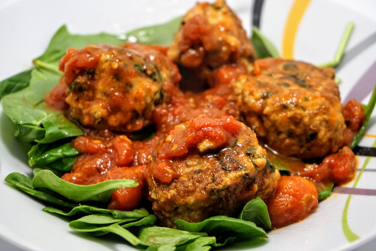 Turkey Meatballs with Spinach Salad