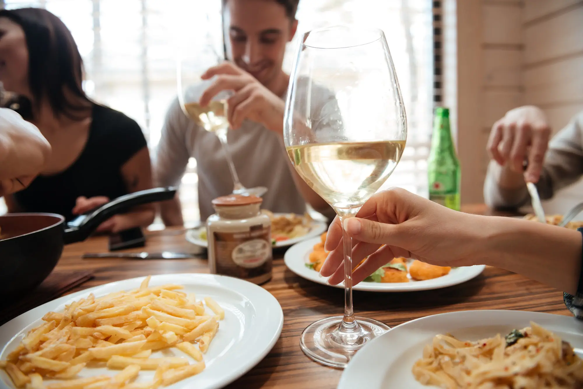 Wine Pairing for a pasta with a cream sauce - Life Time Vibes