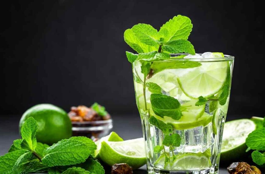 How To Make A Caipirinha