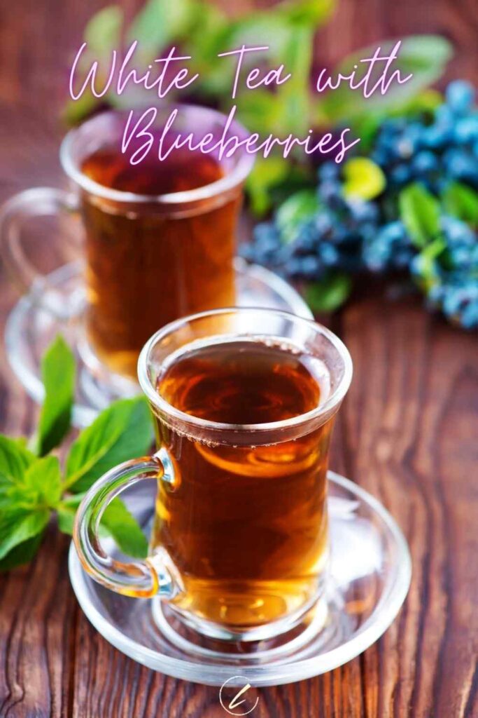 White Tea with Blueberries